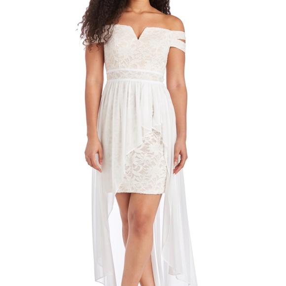 Morgan & company juniors' off-the-shouder asymmetrical gown in ivory/nude sz 13. - Picture 5 of 6